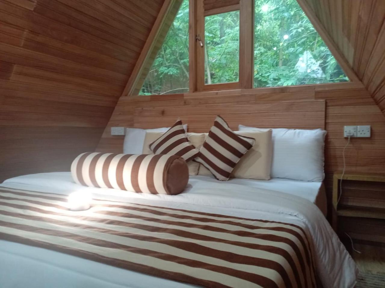 Eco Village Ела Екстериор снимка