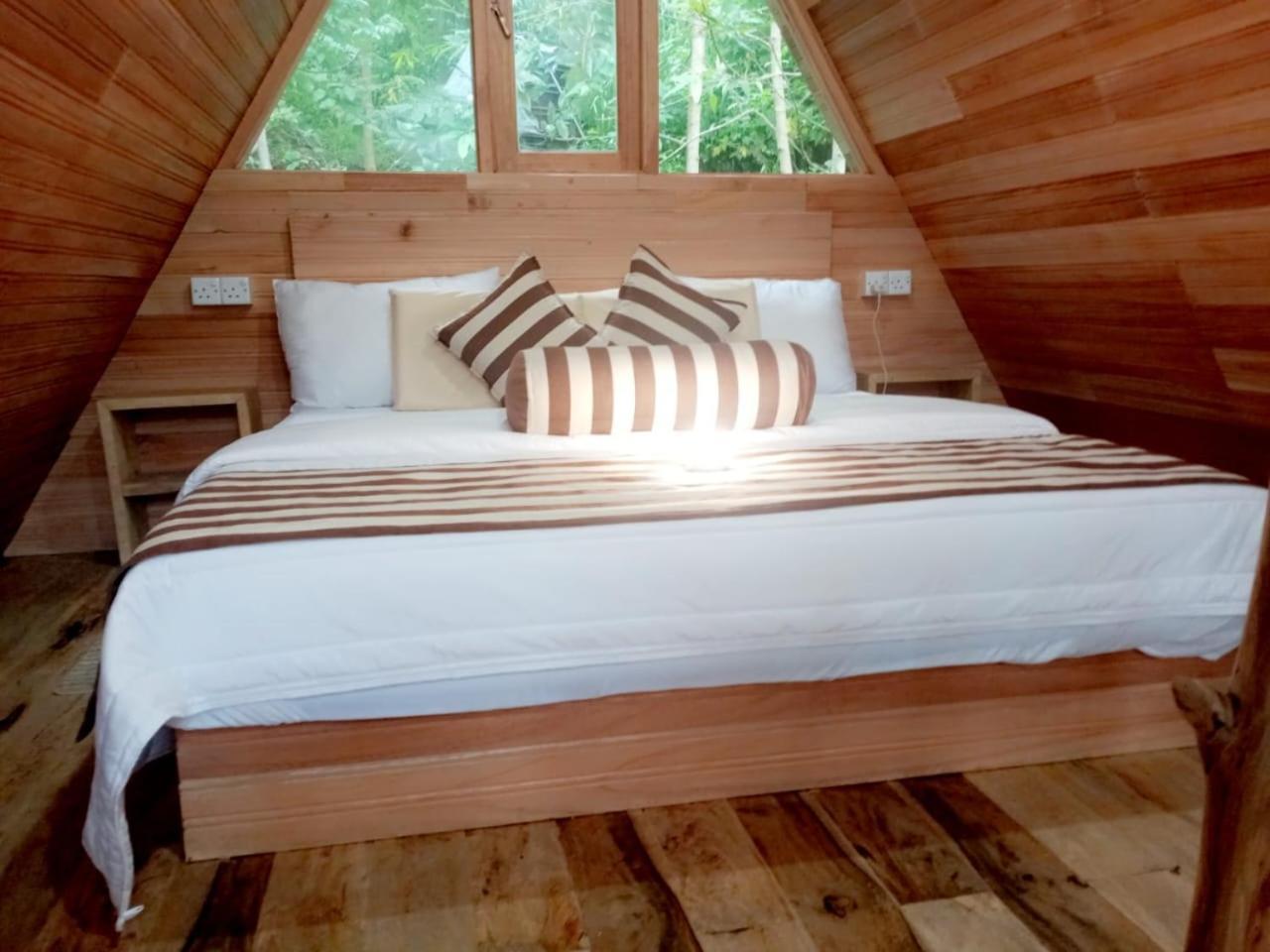 Eco Village Ела Екстериор снимка