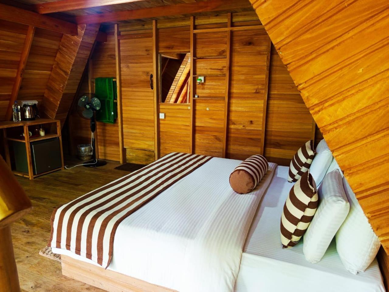 Eco Village Ела Екстериор снимка