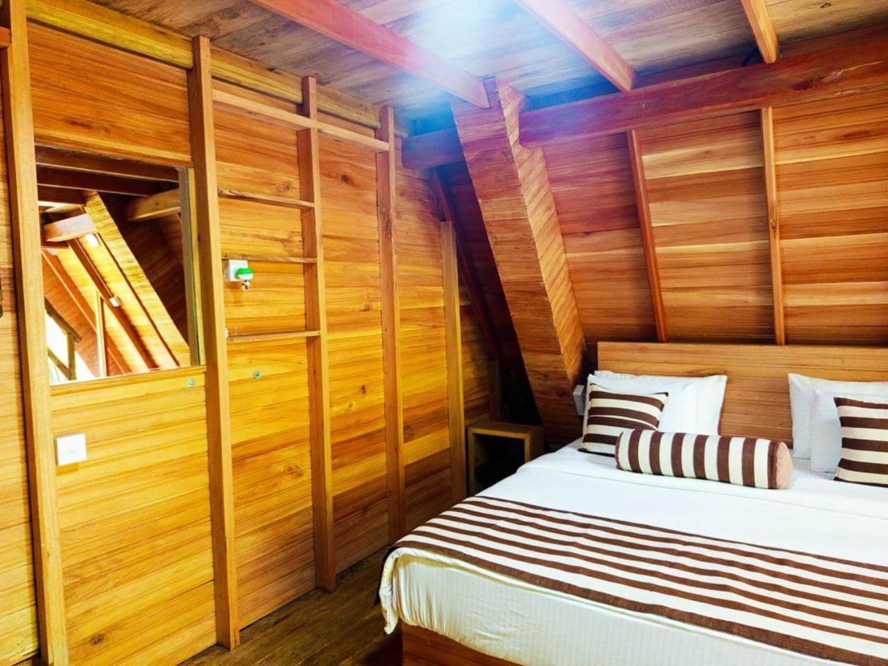 Eco Village Ела Екстериор снимка