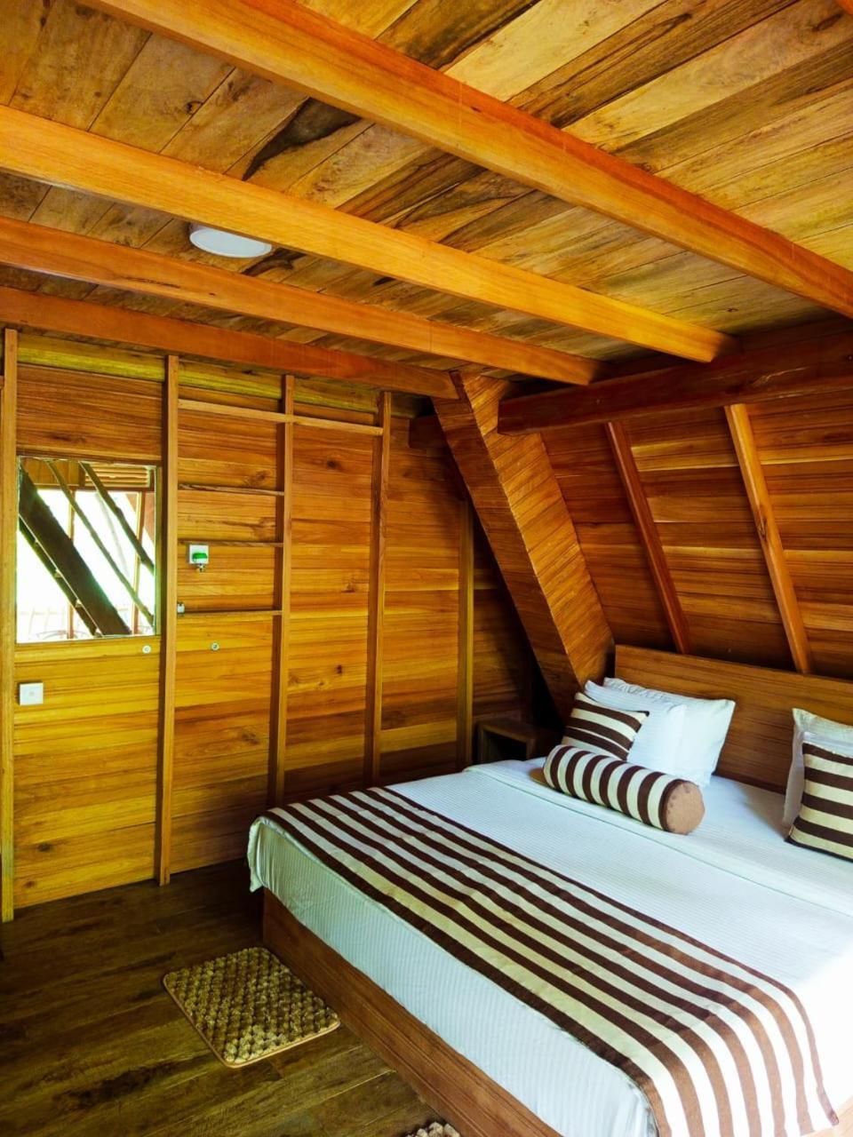 Eco Village Ела Екстериор снимка
